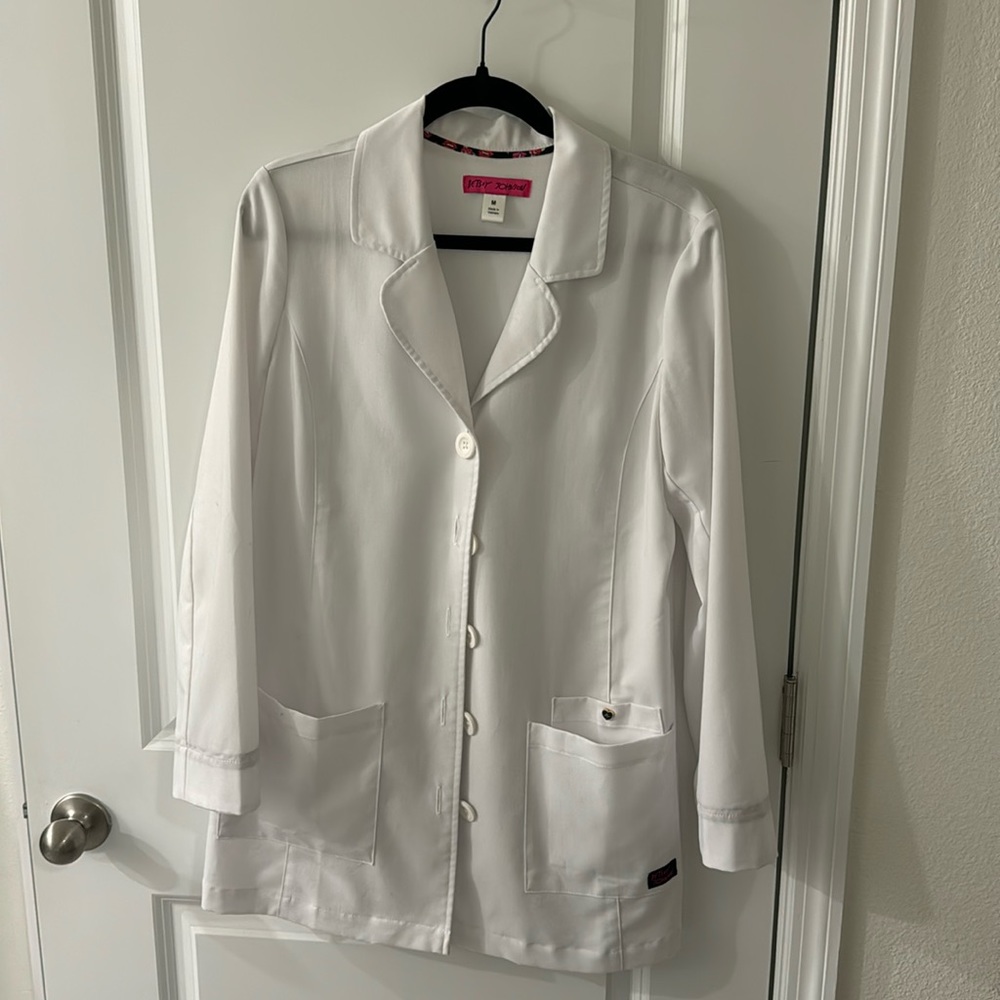 Betsy Johnson white lab coat size medium